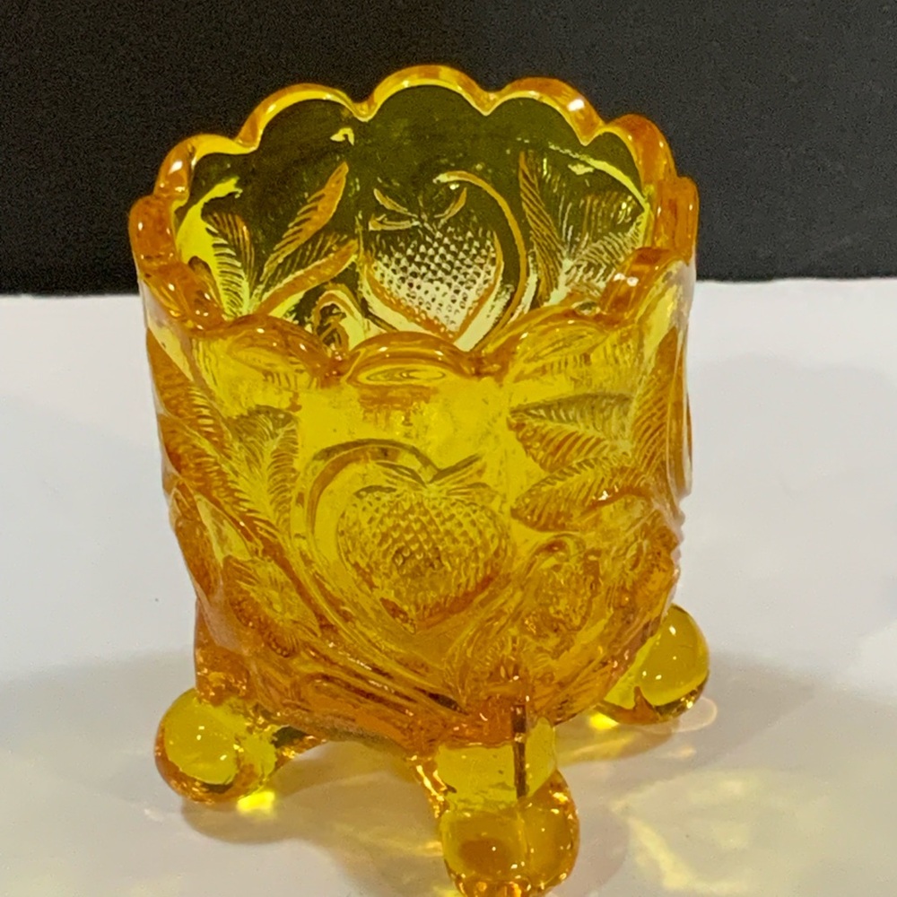 Kanawha Inverted Strawberry Toothpick Holder Footed Amber Vintage Glass - Picture 1 of 4